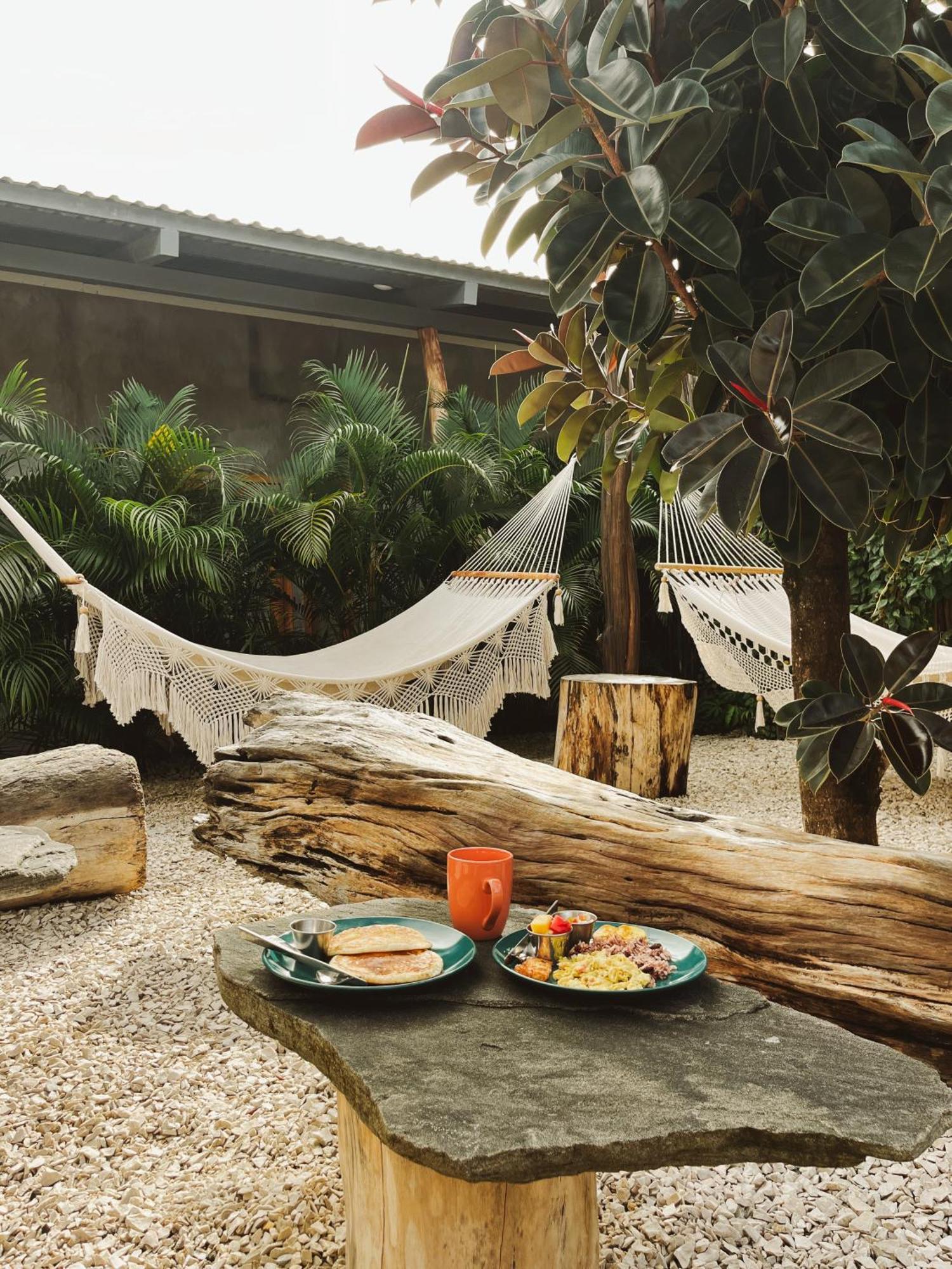 Tukasa - Surfhouse Popoyo Hotel Luaran gambar